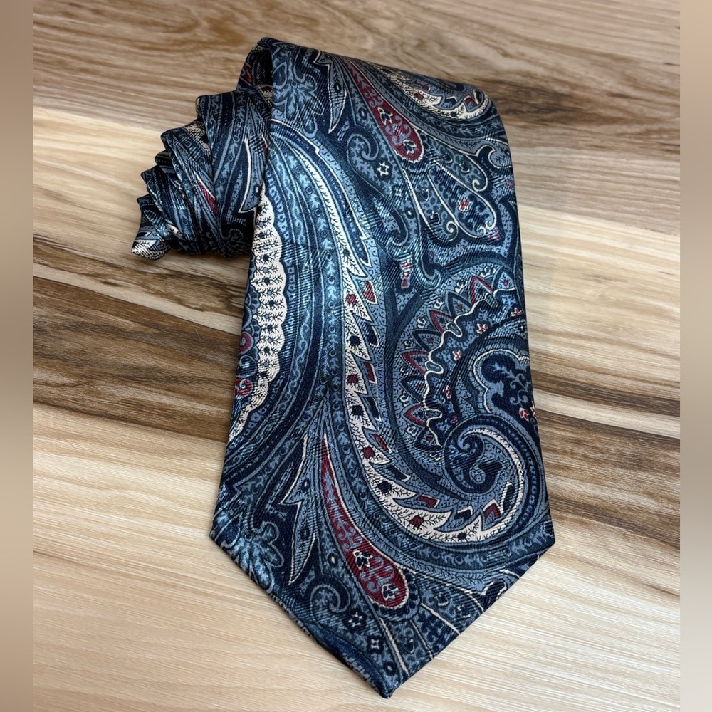 Pierre Cardin paisley print tie size 58” by 4”